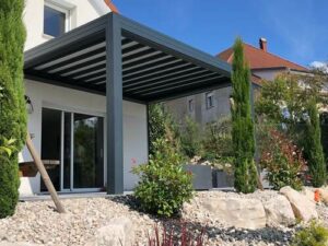 pergola aluminium sur mesure toit retractable besancon 1