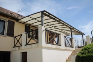 pergola en alu sur mesure pour terrasse