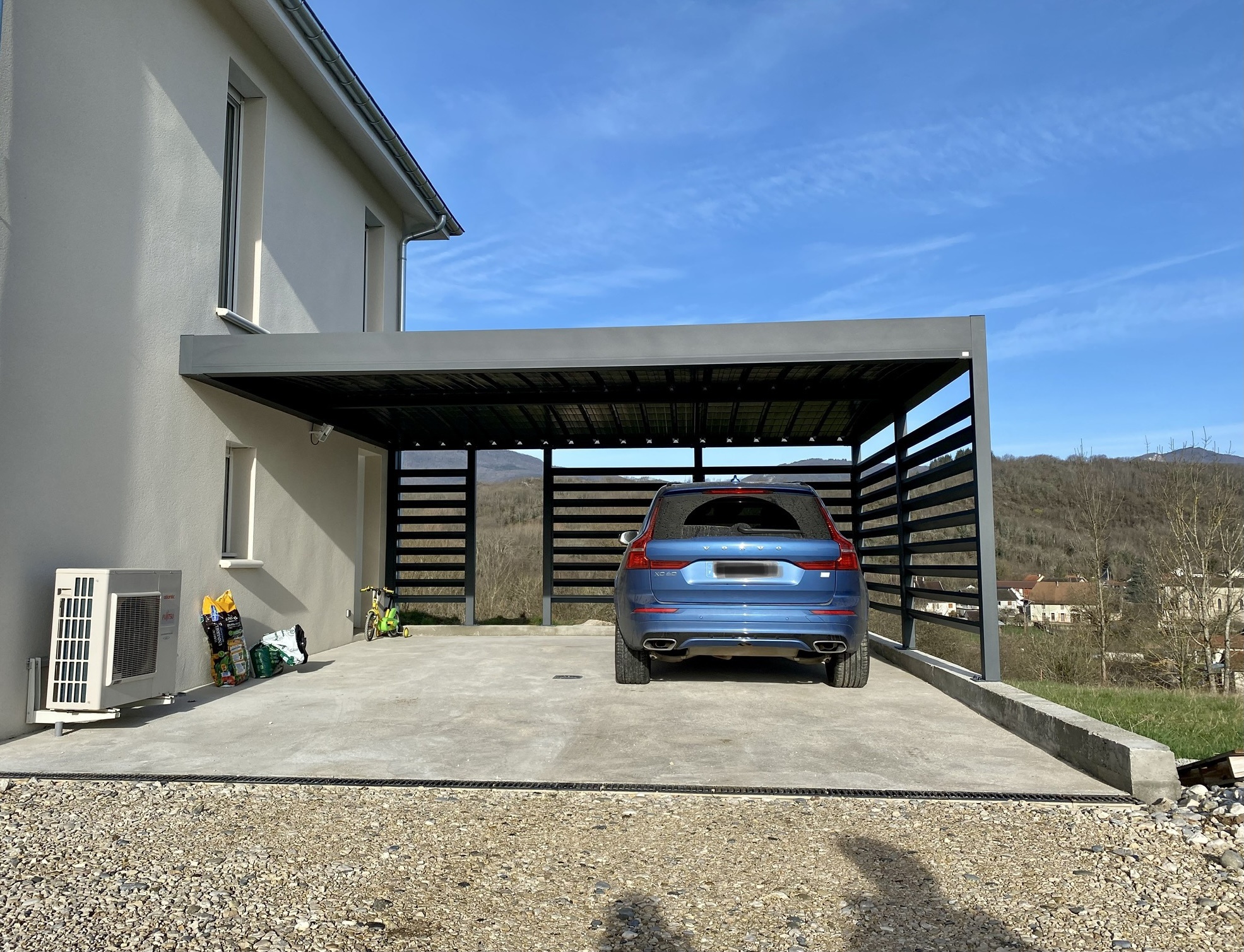 abri voiture sur-mesure à arbois-en-bugey