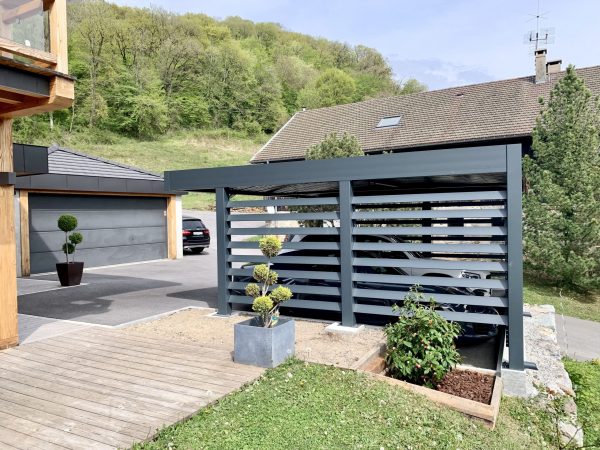 carport à lames d'occultation aluminium à ayse