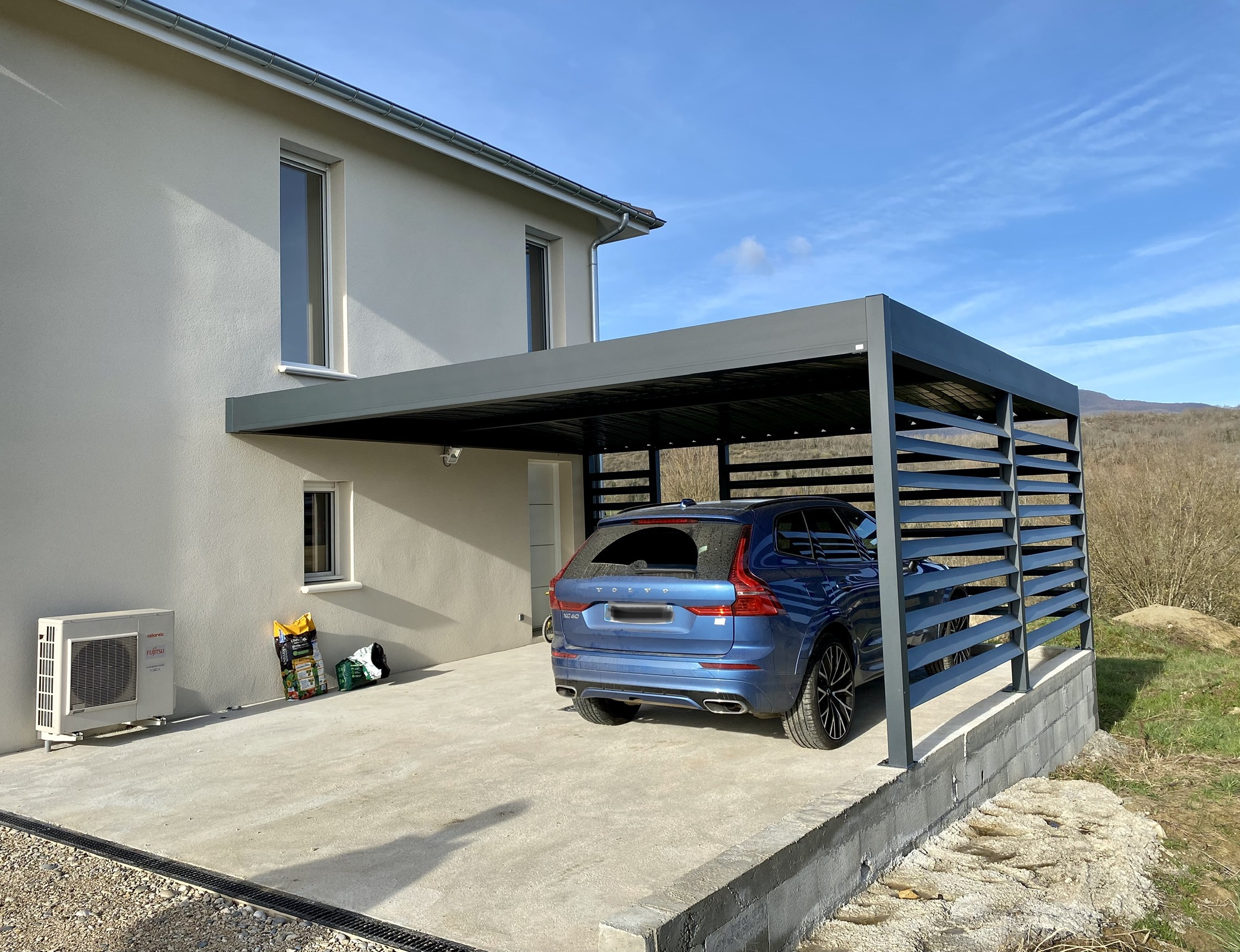 carport adossé alu haut de gamme à arbois-en-bugey