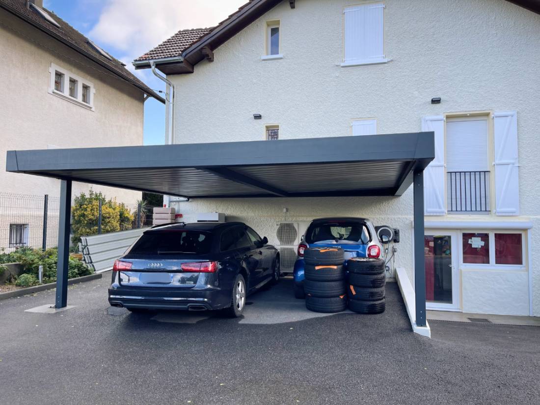 carport-adossé-aluminium-haut-de-gamme-annemasse