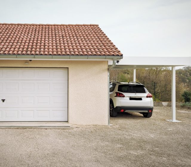 carport adossé sur-mesure à saint-clair-du-rhône