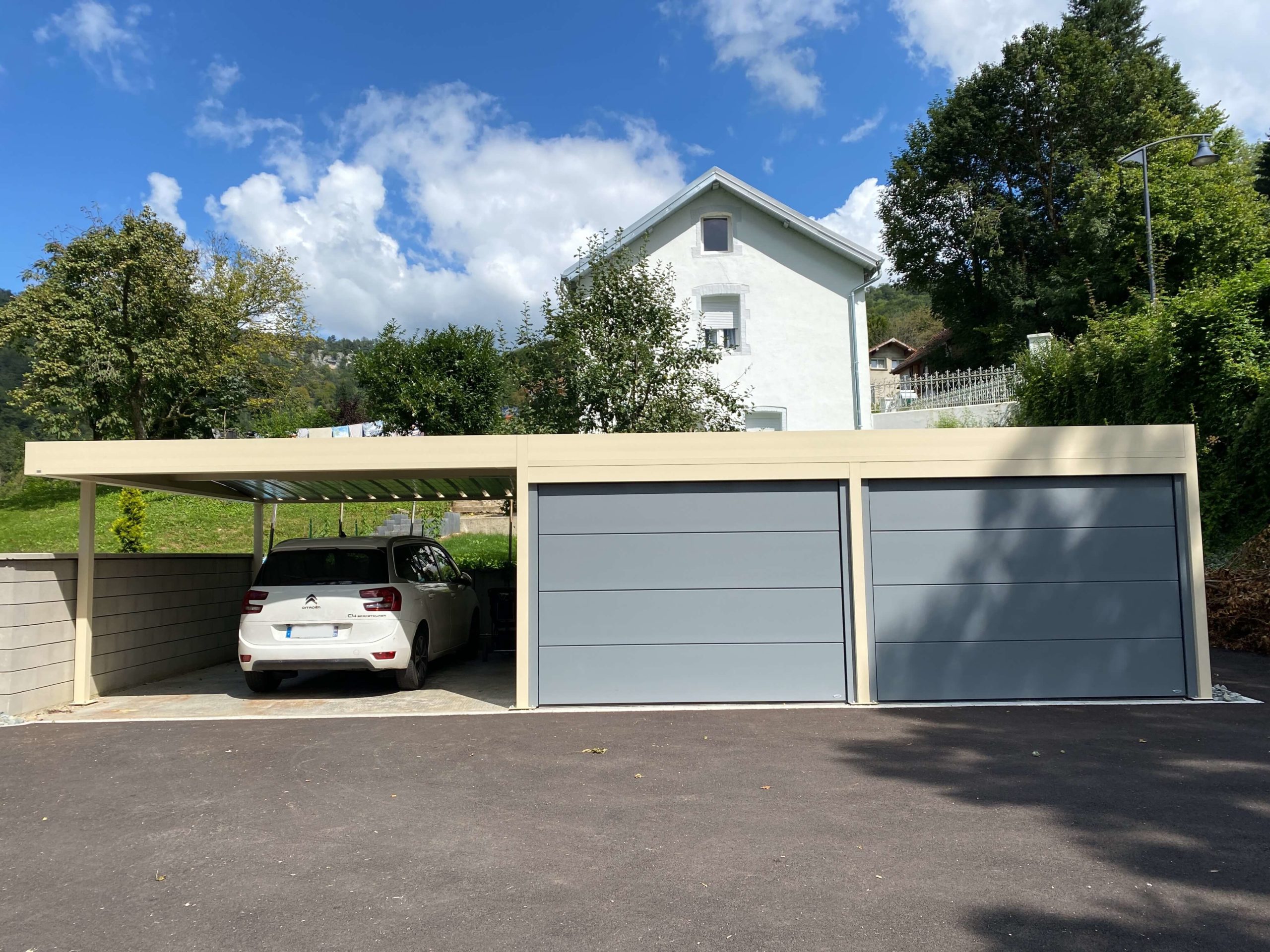 carport-alu-sur-mesure-avec-abri-doubs