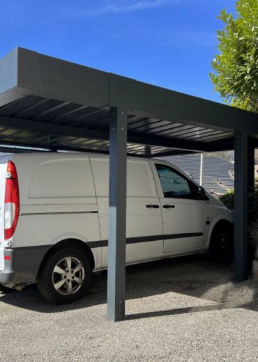 carport autoporté pour utilitaire à châles