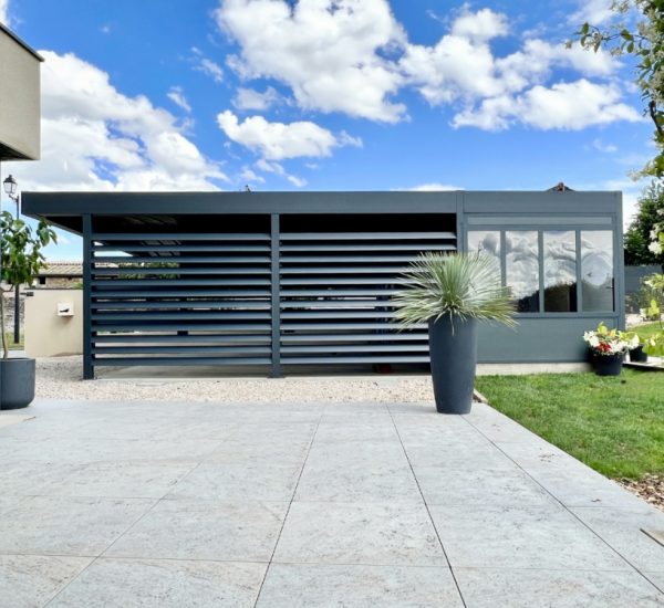 carport et pool house sur mesure à pommiers