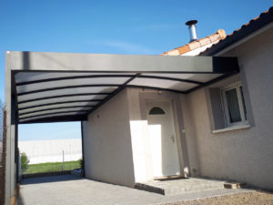 carport à toit plat anavai installé à annonay