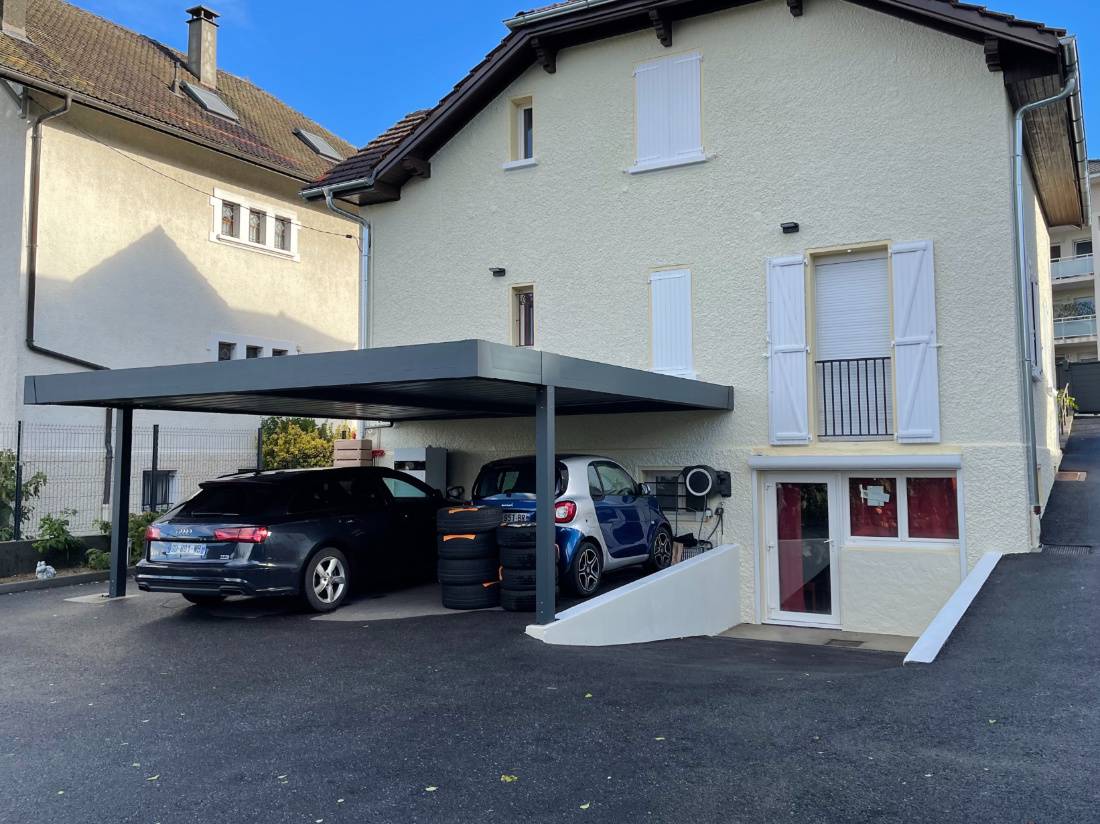 constructeur-de-carport-aluminium-personnalisé-annemasse