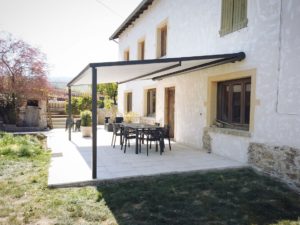 pergola aluminium sur mesure toile retractable hydrae