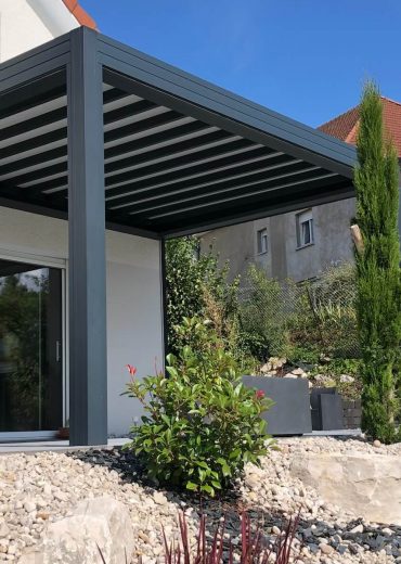 pergola aluminium sur-mesure toit rétractable besançon