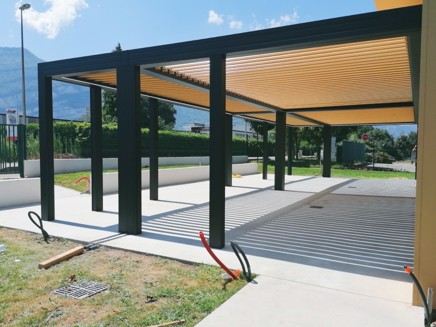 pergola bioclimatique saint-martin-le-vinoux ld 1