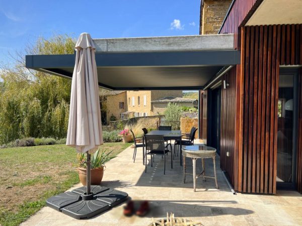 pergola-lames-orientables-theizé