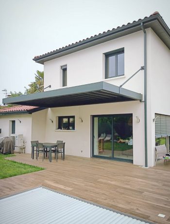 pergola-retractable-sans-poteaux-fleurieu-sur-saone